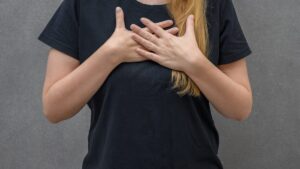 Breathless at the slightest effort? What this can hide, according to Dr Gérald Kierzek