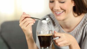 This salt + coffee trend panics networks: our expert gives her verdict