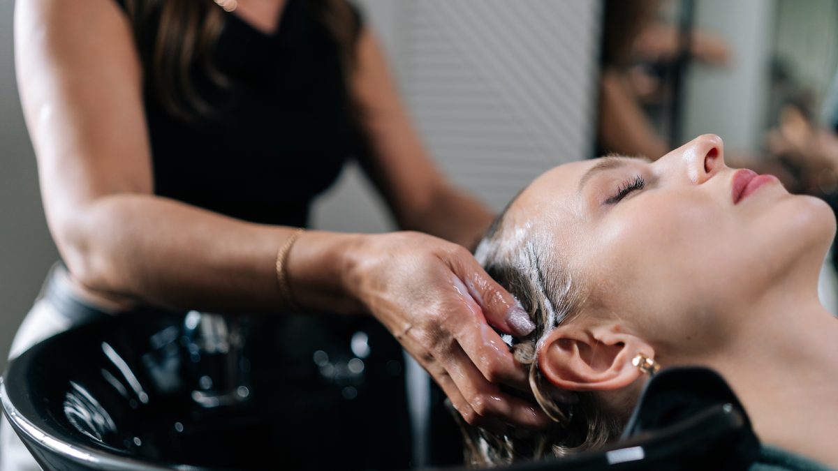 What if your hairdresser could save your life? What he can see that you do not see