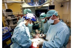 A 4th successful uterus transplant in Foch hospital, already 3 babies born from this technique