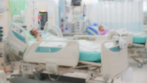 At 19, she died following a Tiktok challenge called "Dusting". Dr. Kierzek's explanations