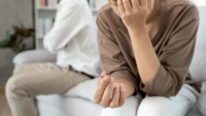 Do you know he's cheated on you, but you still stay? A shrink explains why