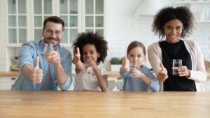 Drink more water to live longer? What a 30 -year study reveals