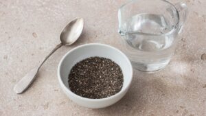 Dry chia seeds, an unknown danger: a surgeon tells a dramatic case