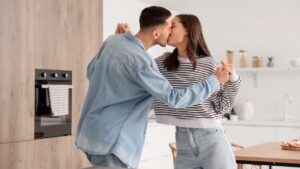 If your relationship runs out of steam, it may be because of this gesture that you no longer do