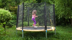 The trampoline flies away, a 3 -year -old girl dies. The essential safety rules to be forgotten according to Dr. Kierzek
