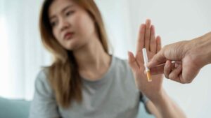 World Tobacco Day: Stop smoking is also mourning an invisible companion