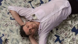 A loved one only talks about money? What this fixation says about his personality