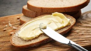 "Anti-cholesterol" "anti-cholesterol": are they really good for the heart?