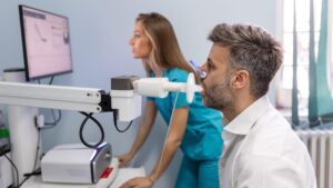 Asthma: diagnostic tests would be more reliable in the morning, according to a study
