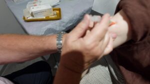 Chikungunya: ANSM draws up a link with the vaccine in half of the serious cases of undesirable effects