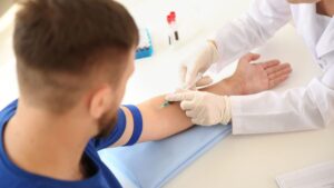 From what age should you monitor your cholesterol? It is earlier that you believe it, according to Dr Gérald Kierzek