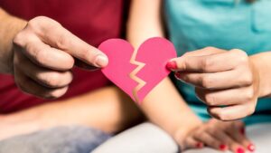 Ruptures: the season when everything changes according to a couple therapist