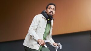 The return of the invisible cycling airbag doped at AI