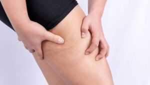 This simple gesture makes miracles against heavy legs