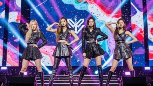 Botox: Tiktok fashion inspired by K-pop that worries experts