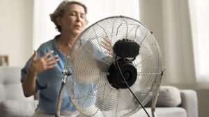 Alert heat wave: this way of using fans can promote heart attacks