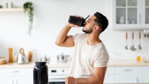 Do you take supplements for bodybuilding? Authorities alert to heart and stroke risks