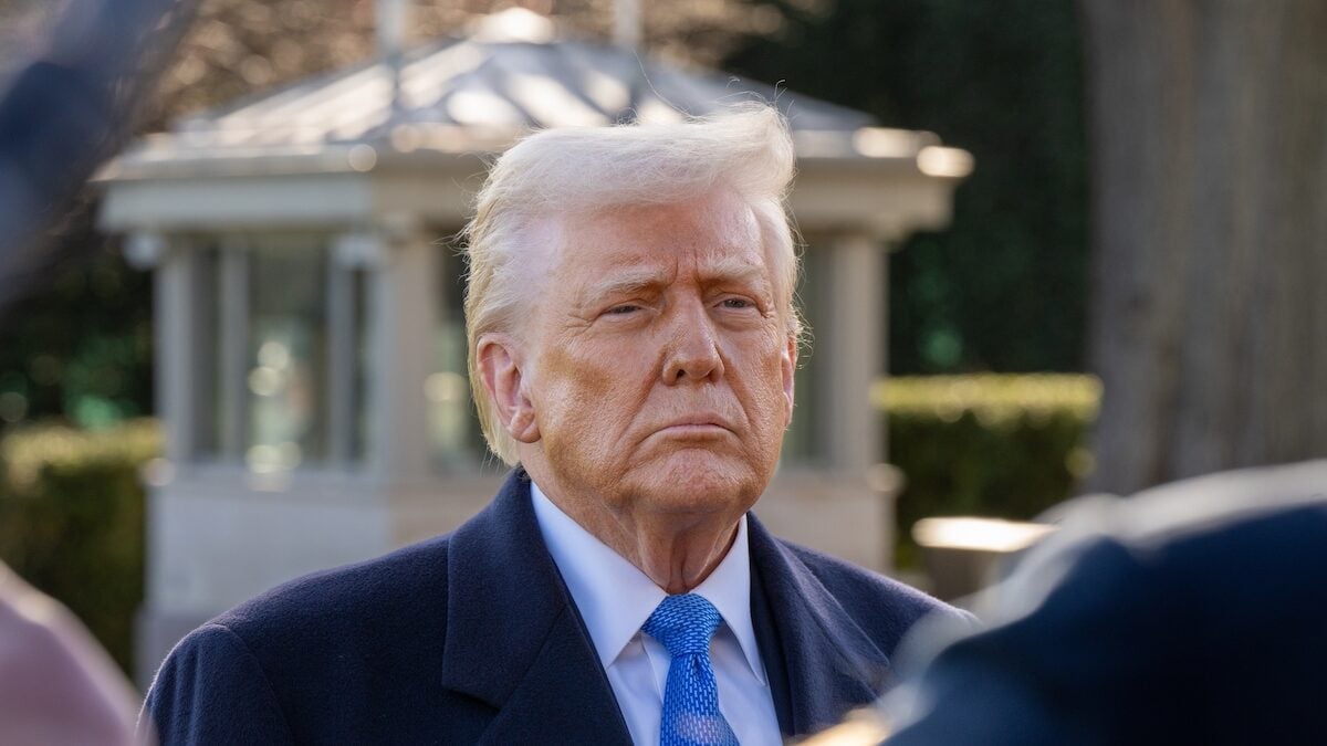 Donald Trump, what does bruise really reveal on his hands according to Dr. Kierzek?