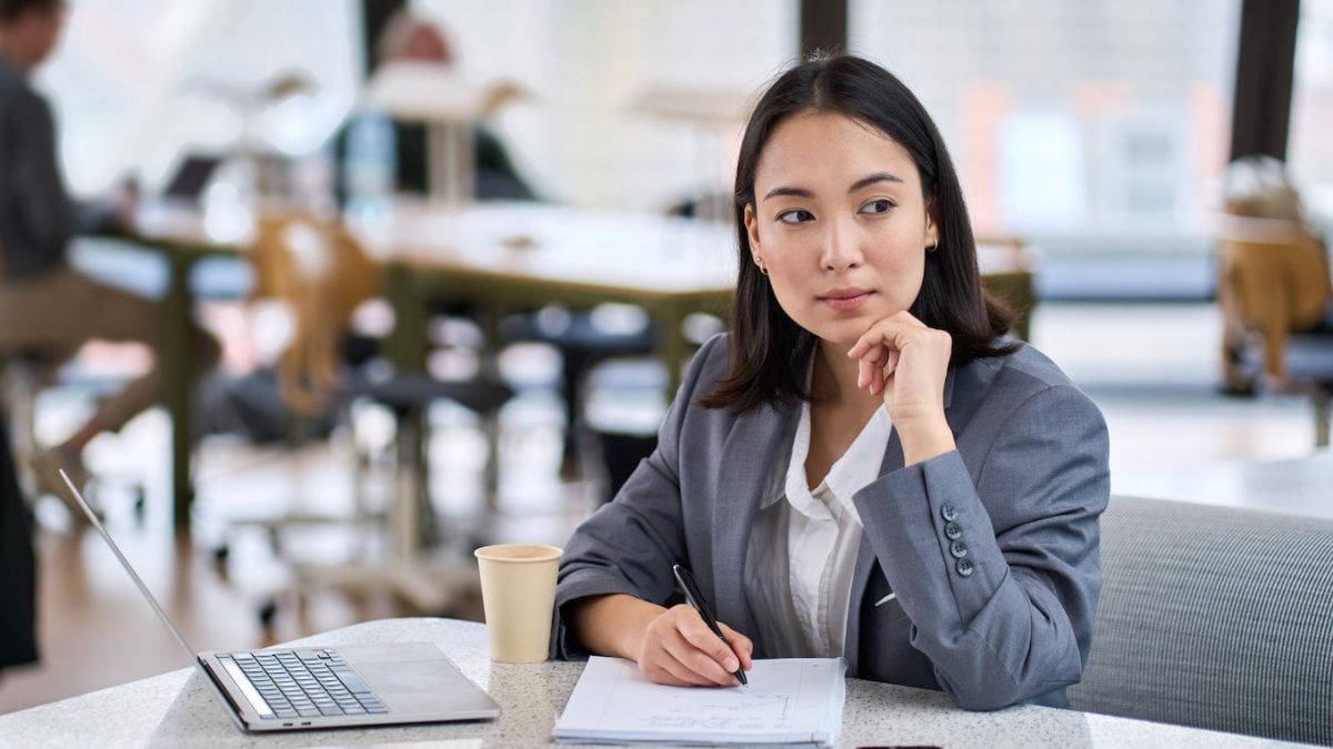 Identify these 5 unconscious reflexes that sabot your career