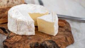 National listeriosis alert: 21 patients and 2 deaths linked to Chavegrand cheeses