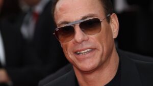 Operated from the back near Montpellier, Jean-Claude Van Damme must put his career on a break