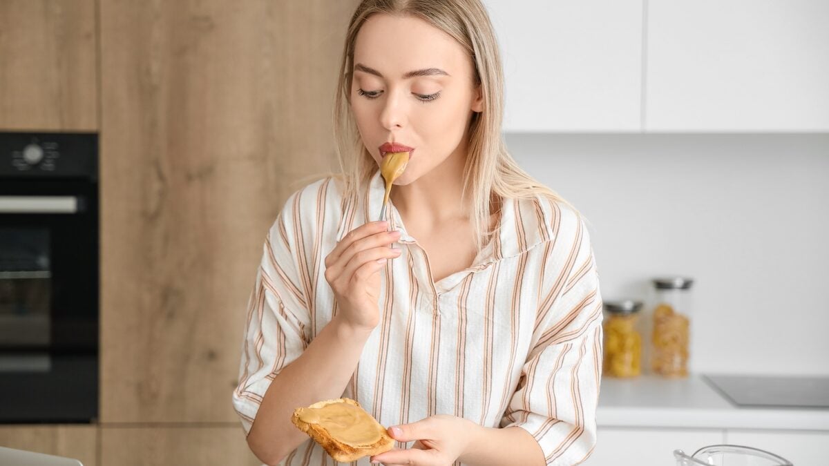 Stop with cravings! Discover 5 snacks richer in protein than Skyr or Greek yogurt