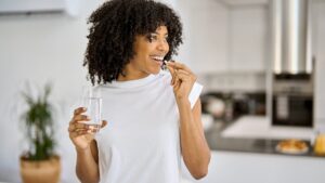 Too many vitamins and minerals on your plate? What you risk!