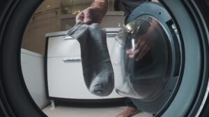 You wash your socks badly ... and it is not without risk for your health!