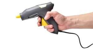 A glue gun succeeds in repairing the fractured bones during the operation