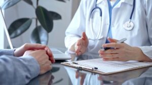 After a risky sexual intercourse, good reflexes and screening not to be missed according to Dr. Kierzek