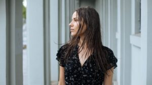 Can we catch a cold when leaving wet hair? Dr Gérald Kierzek's response