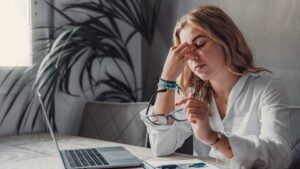 Chronic fatigue, the 10 errors to avoid according to Dr. Kierzek to really go better