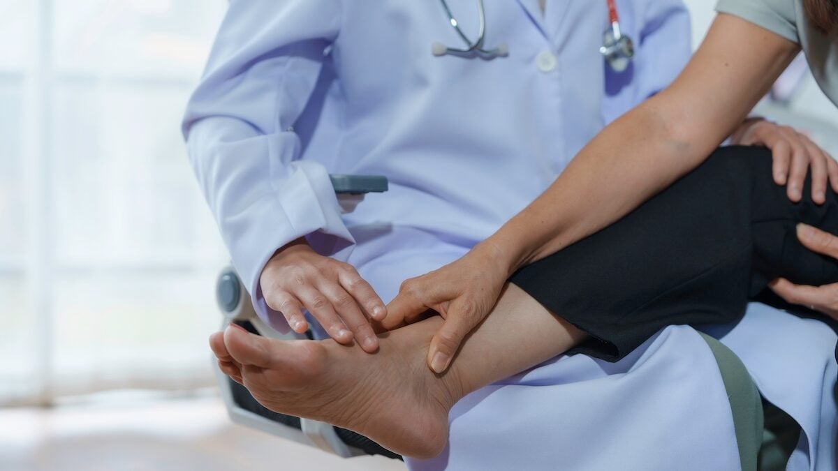 Do you have swollen ankles? Dr. Kierzek indicates the serious signs to recognize