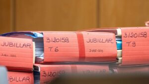 Jubillar trial: How to mourn without body or certainty? The lighting of a psychologist