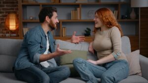 Psychologists and researchers answer: should we admit everything in a couple?
