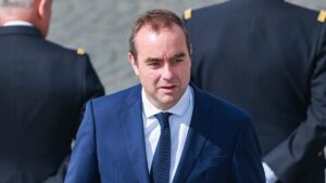 Sébastien Lecornu promises 5,000 "France Health" houses, an emergency doctor denounces a "false solution"