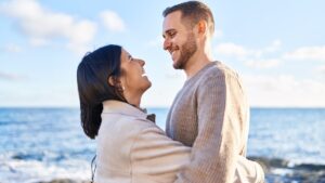 Solid couples dare to approach these 10 delicate themes according to an expert