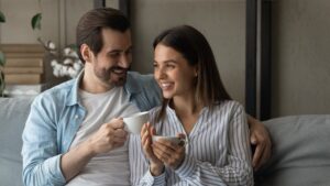 The French turn the page of toxic passions: what form of love do they favor?