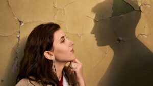 This unfinished love story has haunting you for years? You may be the victim of the Zeigarnik effect