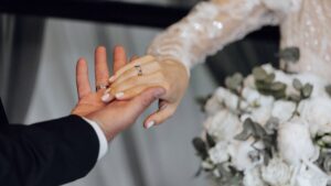 Wedding: Why does the Gen Z (already) yes when returning from this tradition?