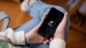 TikTok caught in the act: videos on suicide broadcast to 13-year-olds, denounces Amnesty International