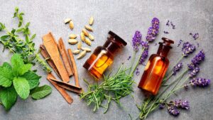 Essential and antibiotic oils, dangerous associations revealed by science