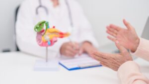 Liver cancer: these two details in the toilet that you should never ignore