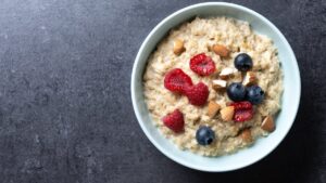 Oncologist reveals 3 simple foods to lose weight and prevent cancer
