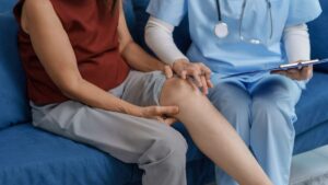 Osteoarthritis of the knee, these new minimally invasive techniques relieve pain without surgery