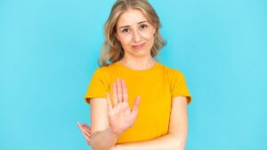 “Saying no without hurting, it’s possible”: a psychologist’s instructions for refusing with humanity