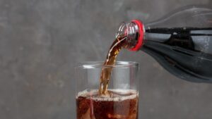 She drinks cola in the hospital, her stomach mass disappears: insights from Dr. Kierzek