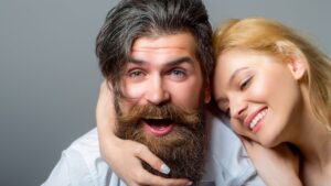 Beard and germs: Does kissing a bearded man increase the risk of infection?