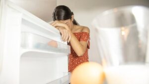 Do you have an empty fridge? Here are 11 delicious recipes that are easy and quick to prepare!